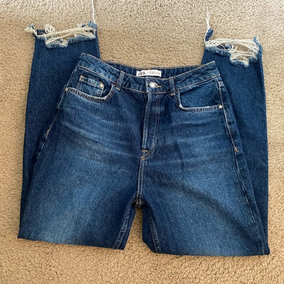 Zara High Rise Distressed Mom Jeans - Picture 2 of 5